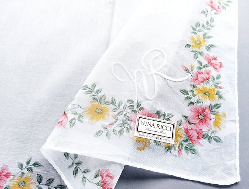 orangesodapanda Nina Ricci Vintage Floral Handkerchief Embroidered NR 17.5 x 18 inches
