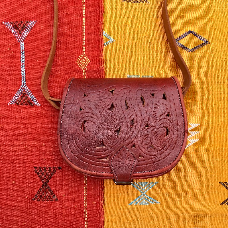 Moroccan Hollow Cut Marrakech Blush Limit - Messenger Bags & Sling Bags - Genuine Leather Red