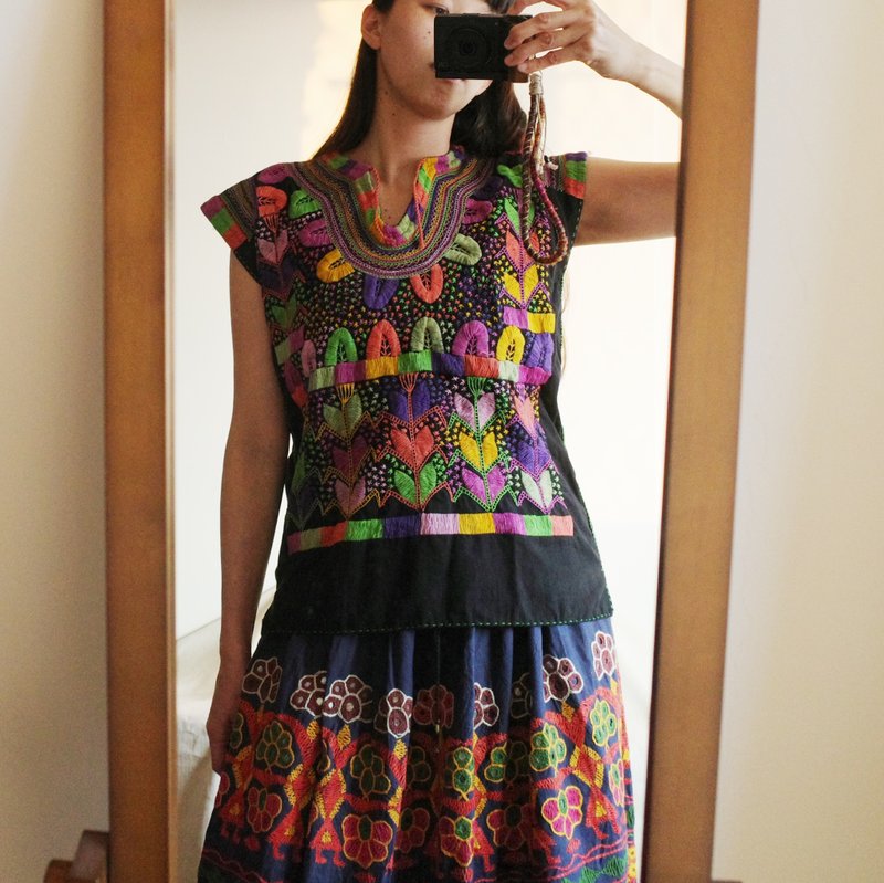 Vintage 墨西哥手工刺繡Huipil直身上衣 - 女上衣/長袖上衣 - 棉．麻 