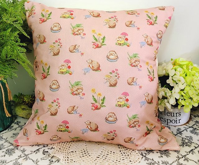 北欧風ピンクの花 かわいいハリネズミ柄 枕カバー クッション 枕カバー ...
