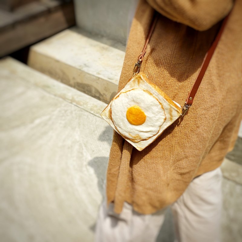 Realistic wool felt toast egg large crossbody bag - Messenger Bags & Sling Bags - Wool 