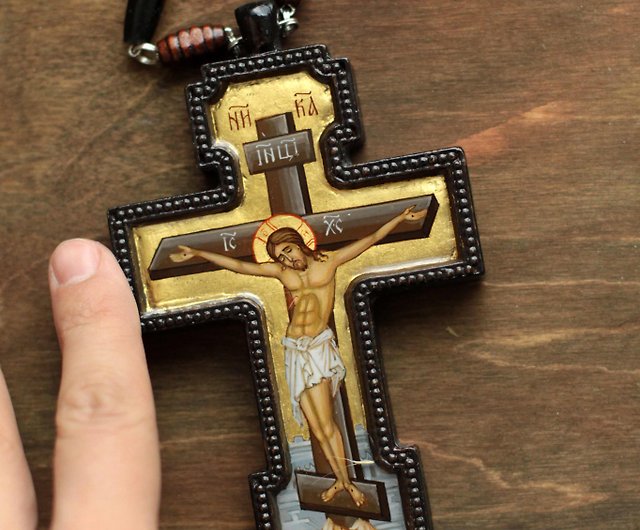 手描きの正教会のキリスト教の十字架十字架イエス・キリストの司祭の 