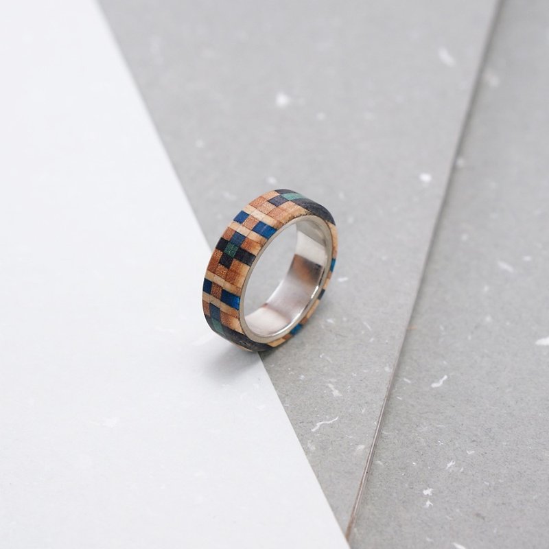 Send wood style ring R0408001 - แหวนทั่วไป - ไม้ หลากหลายสี