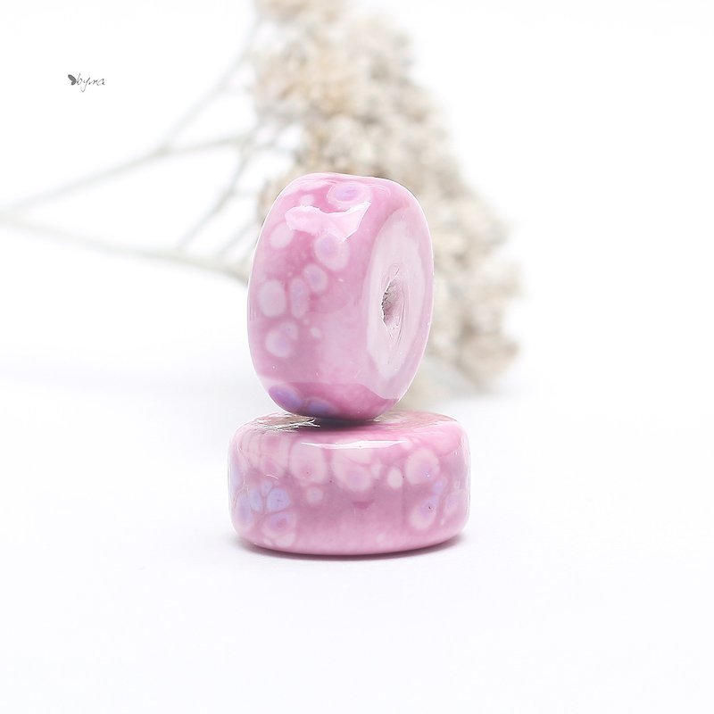 Handmade glass beads - 陶藝/玻璃 - 玻璃 粉紅色