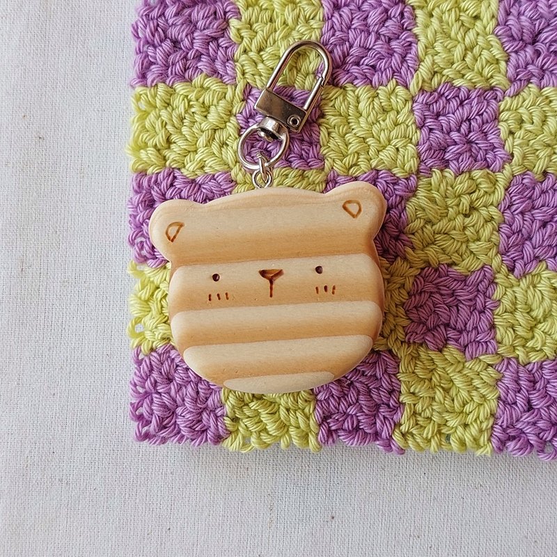 Handmade wooden keychain bear - Charms - Wood Brown