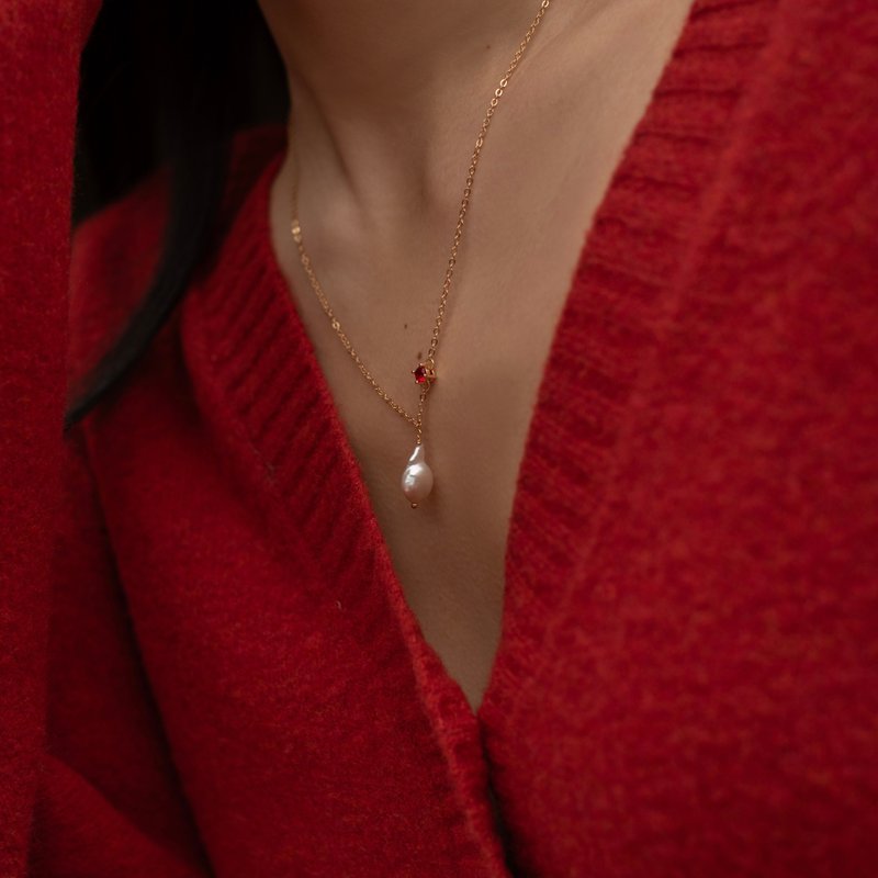 Best Lover 紅鋯石水滴淡水珍珠項鍊・聖誕禮盒・客製化禮物 - 項鍊 - 珍珠 金色