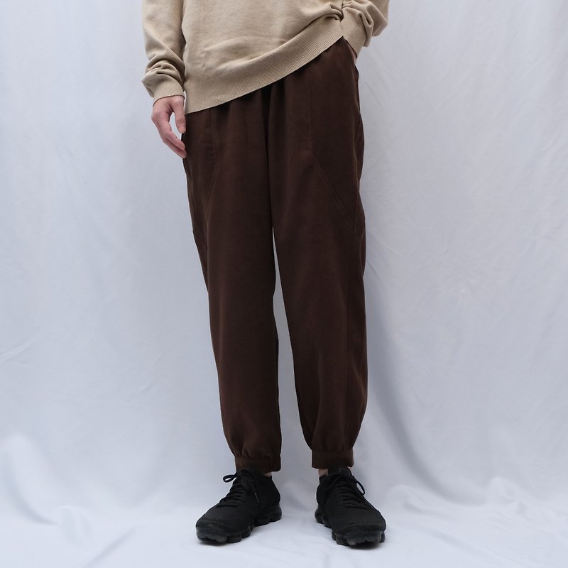 聚酯纖維 男長褲/休閒褲 咖啡色 - KAIKAI - Faded - 寬鬆剪裁磨毛束腳長褲 - 咖啡色