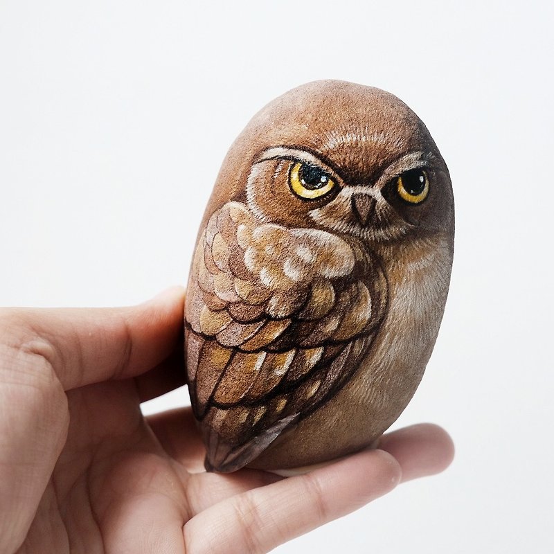 Owl stone painting. - อื่นๆ - วัสดุกันนำ้ สีนำ้ตาล