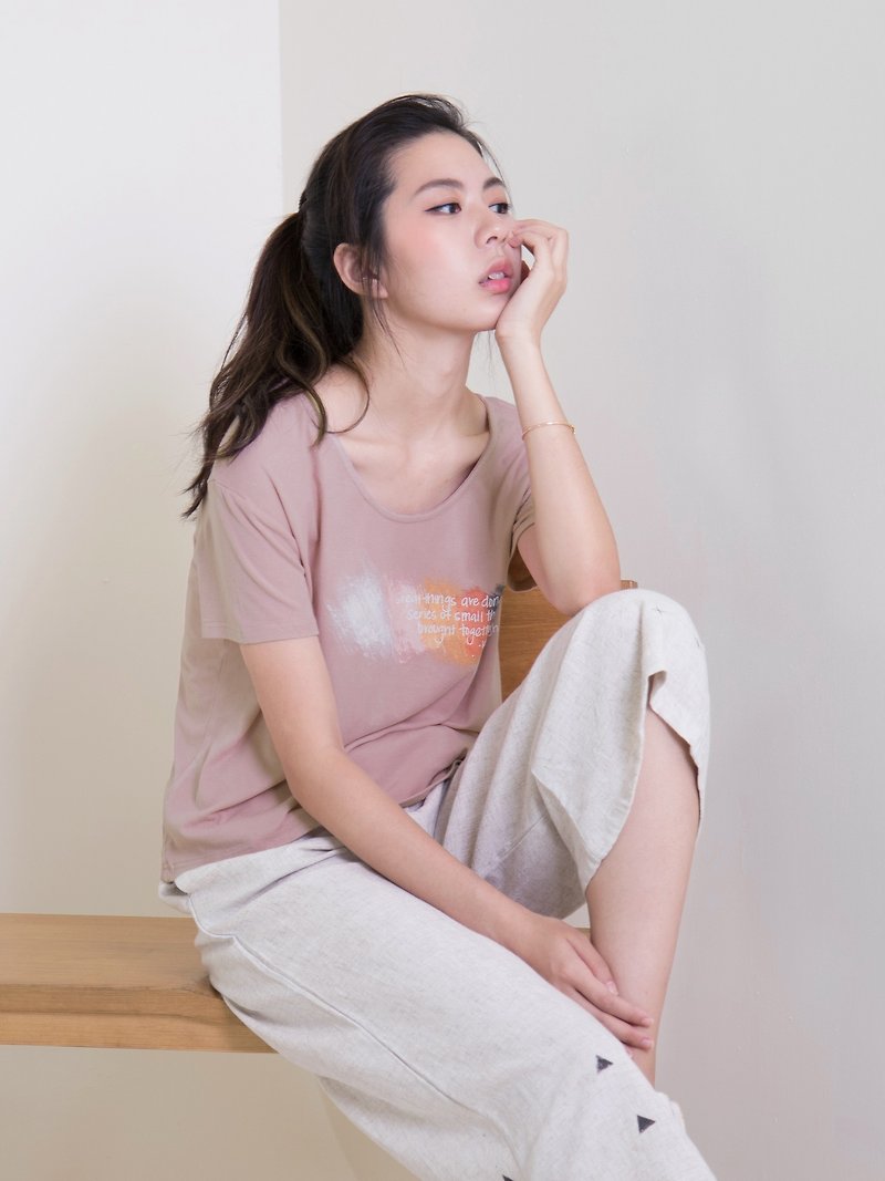 短版T 粉 - 女 T 恤 - 棉．麻 粉紅色