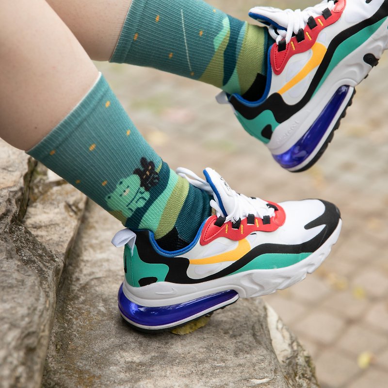 [Co-branded socks] Xiaochuang socks x Xiaohuangjian-Watch Meteor Together - Socks - Eco-Friendly Materials Green