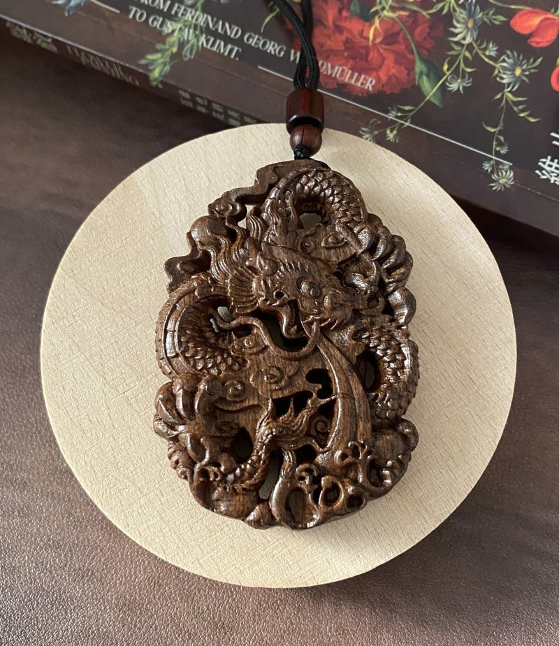 ʚ(Yuán de Tù jī)ɞ Wooden Necklace | Agarwood Dragon Pendant - สร้อยคอ - ไม้ สีนำ้ตาล
