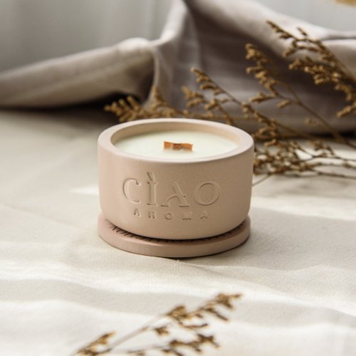 ciao ciao collection No.009 煙燻木質調手工水泥天然植物香氛精油蠟燭