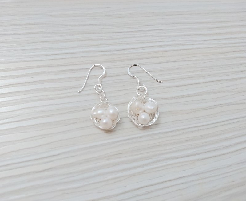 925 sterling silver earrings Silver earrings ear acupuncture silk nest natural pearls - Earrings & Clip-ons - Other Metals 