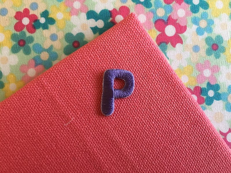 Embroidered Cloth Stickers-English Letter Series-Capital P - อื่นๆ - งานปัก 