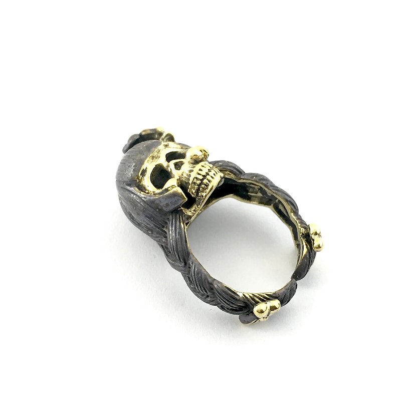 Zodiac Virgin skull ring is for Virgo in Brass and oxidized antique color ,Rocker jewelry ,Skull jewelry,Biker jewelry - แหวนทั่วไป - โลหะ 