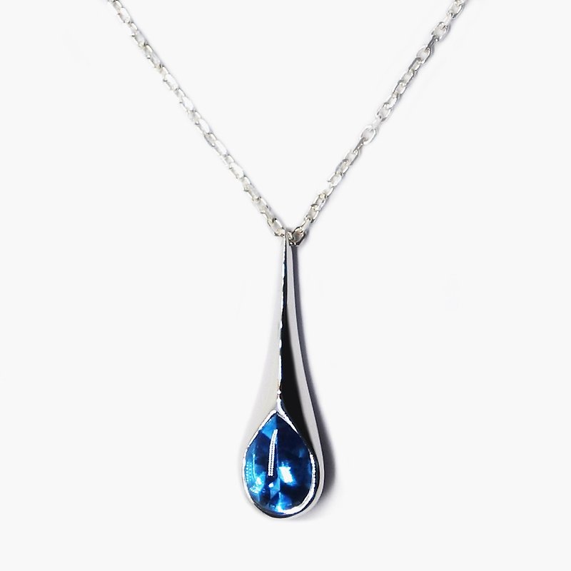 Swiss blue topaz necklace -tear drop-【Pio by Parakee】托帕石雫項鍊 - สร้อยคอ - เครื่องเพชรพลอย สีน้ำเงิน
