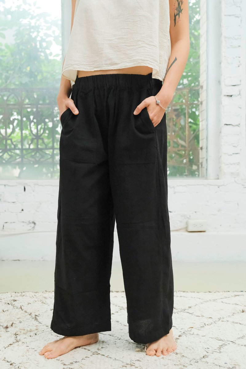 Square stitched pocket wide trousers/diamond black - กางเกงขายาว - ผ้าฝ้าย/ผ้าลินิน สีดำ