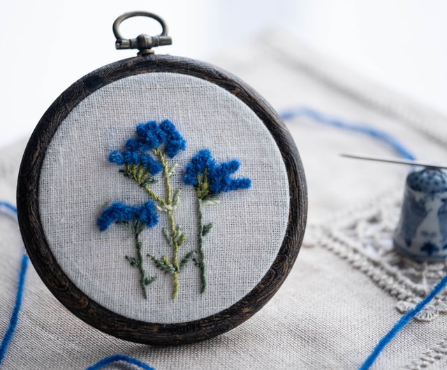 スターチスの花刺繍の制作キット【Art Fiber Endoのモール刺繍糸で