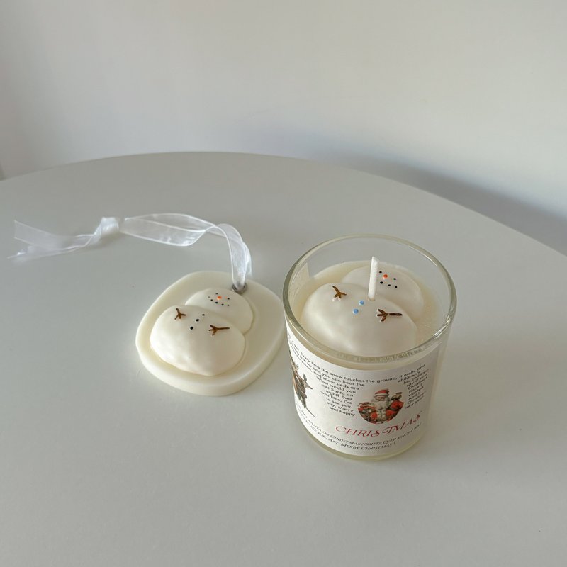 Fat Snowman Candle Christmas Gift Christmas Candle Exchange Gift Fragrance Wax Chips - เทียน/เชิงเทียน - ขี้ผึ้ง 