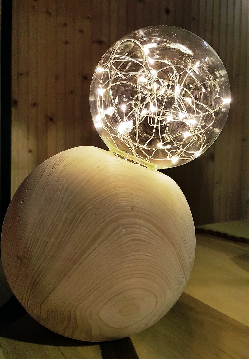 《C.L Studio 》【現代簡約創意球型檜木燈座】/S-99 - 燈具/燈飾 - 木頭 
