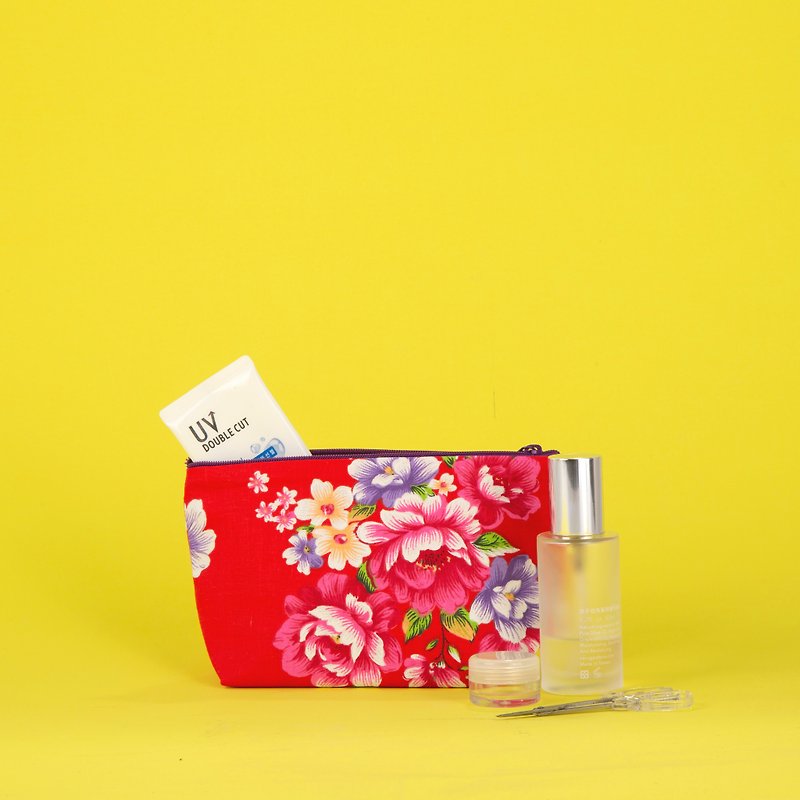 Stereo Cosmetic Pouch Bag - กระเป๋าเครื่องสำอาง - ผ้าฝ้าย/ผ้าลินิน 