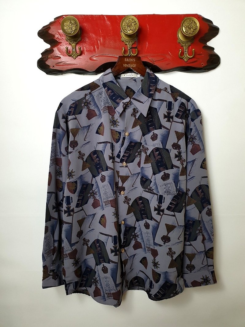 小龜葛葛-皇家勳章與老書藍紫色古著襯衫 - 男裝 恤衫 - 聚酯纖維 