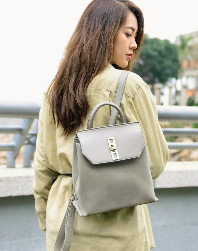 Sanna mini Backpack Taupe - กระเป๋าเป้สะพายหลัง - หนังเทียม สีเทา