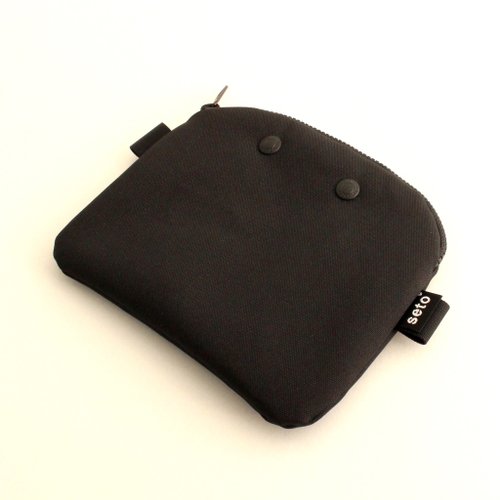 seto seto / creature bag / pencil case / cosmetic pouch / Case A6 / Black