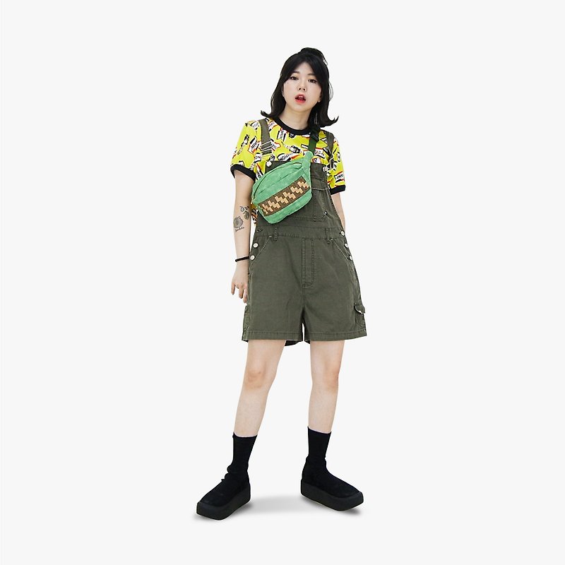 A‧PRANK: DOLLY :: retro VINTAGE military green multi-pocket tannins harness shorts (P708015) - จัมพ์สูท - ผ้าฝ้าย/ผ้าลินิน 