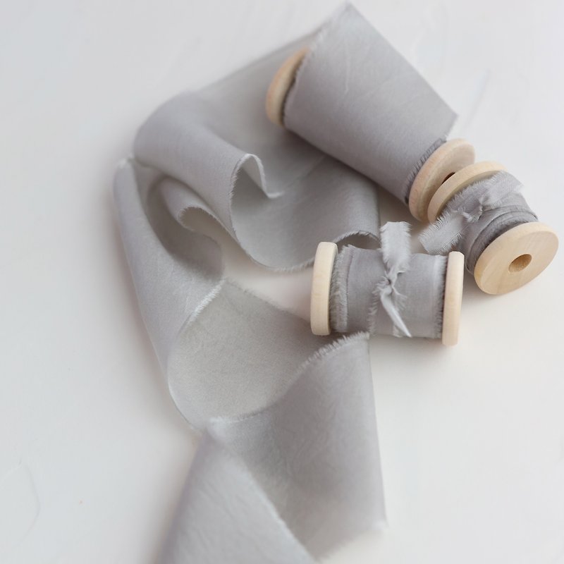 Soft Gray Silk Ribbon / Hand Dyed Silk ribbon on Wood Spool - 包裝材料 - 絲．絹 灰色