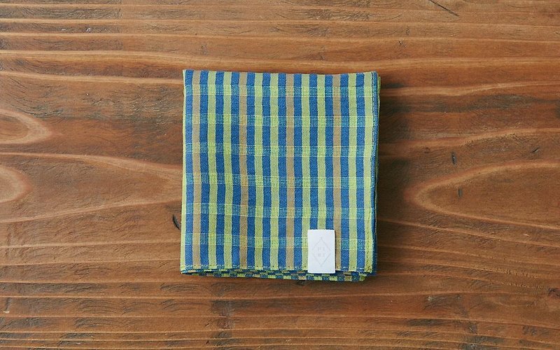 Linen cotton ahead dyed check handkerchief green × blue - อื่นๆ - ผ้าฝ้าย/ผ้าลินิน สีเขียว