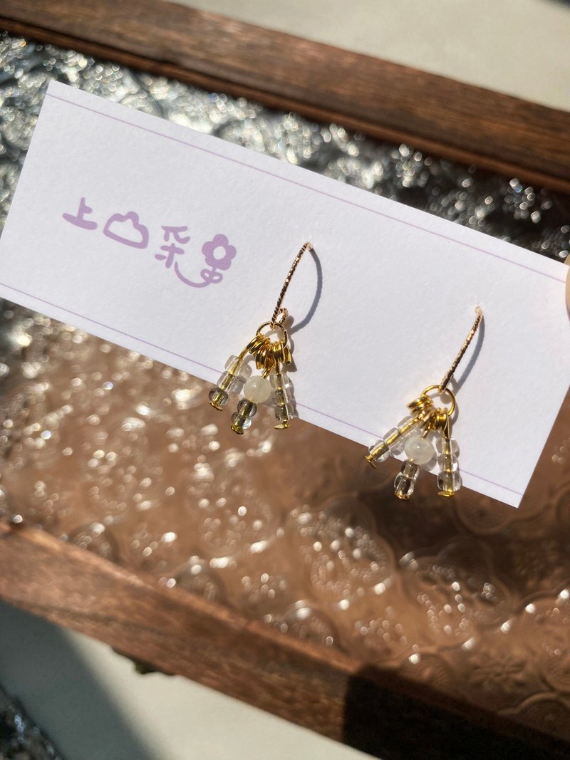 雪之戀 白水晶 白月光 天然石 耳環 14K 耳針 改夾 禮物 客製 - 耳環/耳夾/耳骨夾 - 寶石 金色