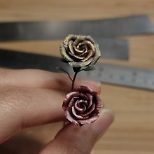 [Free engraving for customized gifts] Handmade Bronze roses