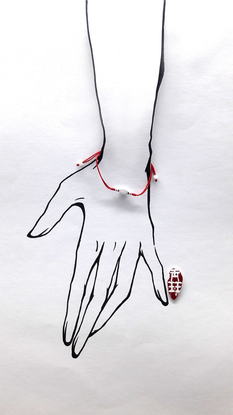 Red Rope & Jade Bracelet - สร้อยข้อมือ - เครื่องเพชรพลอย สีแดง