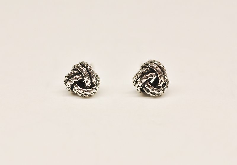 Ermao Silver[textured twist ball earrings] medium - ต่างหู - เงิน สีเงิน