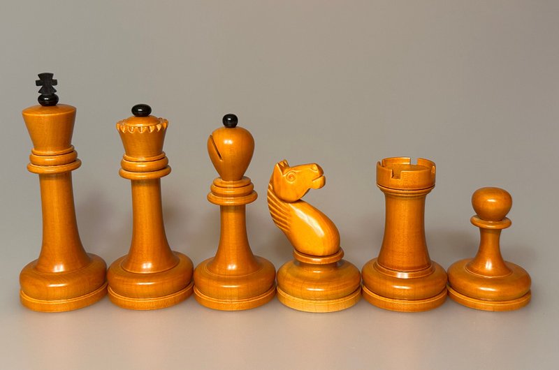 Soviet / Russian Chess set called Proto Tal 1935 to 1940 - Board Games & Toys - Wood Black