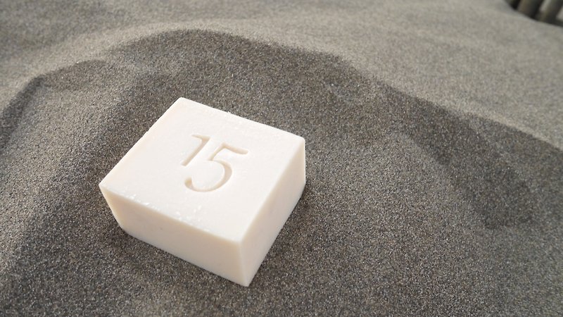 無患子家事皂-10入(15衣服皂精油添加) - 肥皂/手工皂 - 其他材質 白色