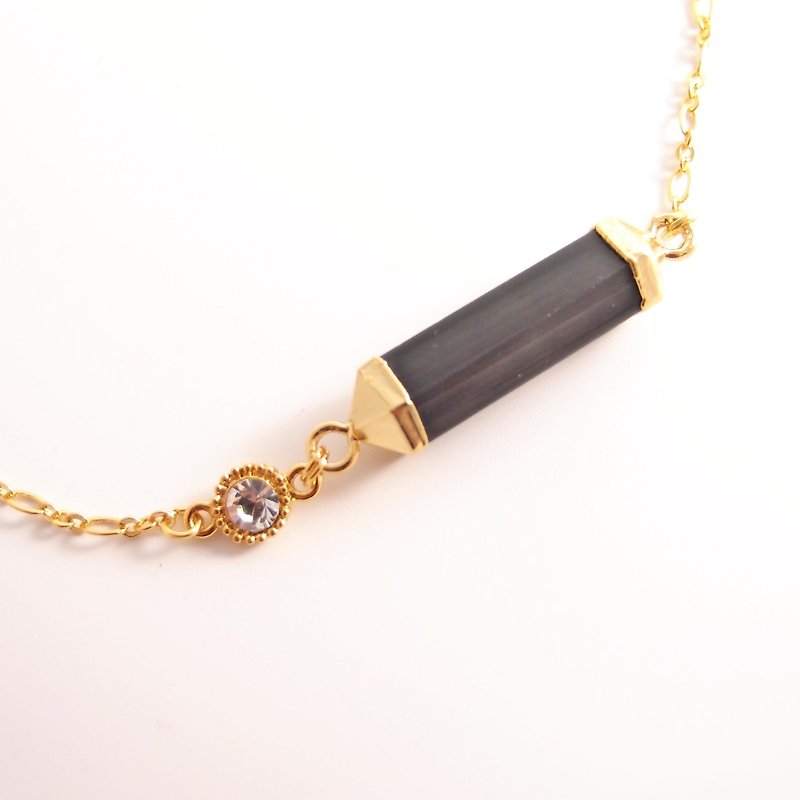Natural stone 【Cn0187-B】 pure black obsidian. 24K gold clavicle chain or bracelet - Necklaces - Stone Black