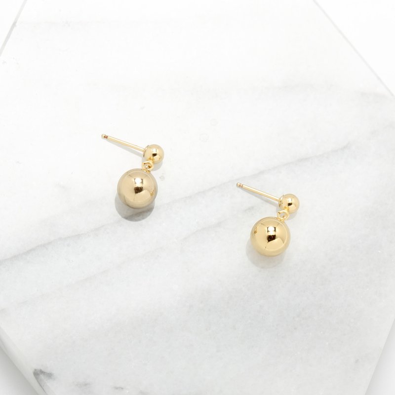 【Angel & Me】Ball 14KGF Gold-filled earrings birthday gift - Earrings & Clip-ons - Precious Metals Gold