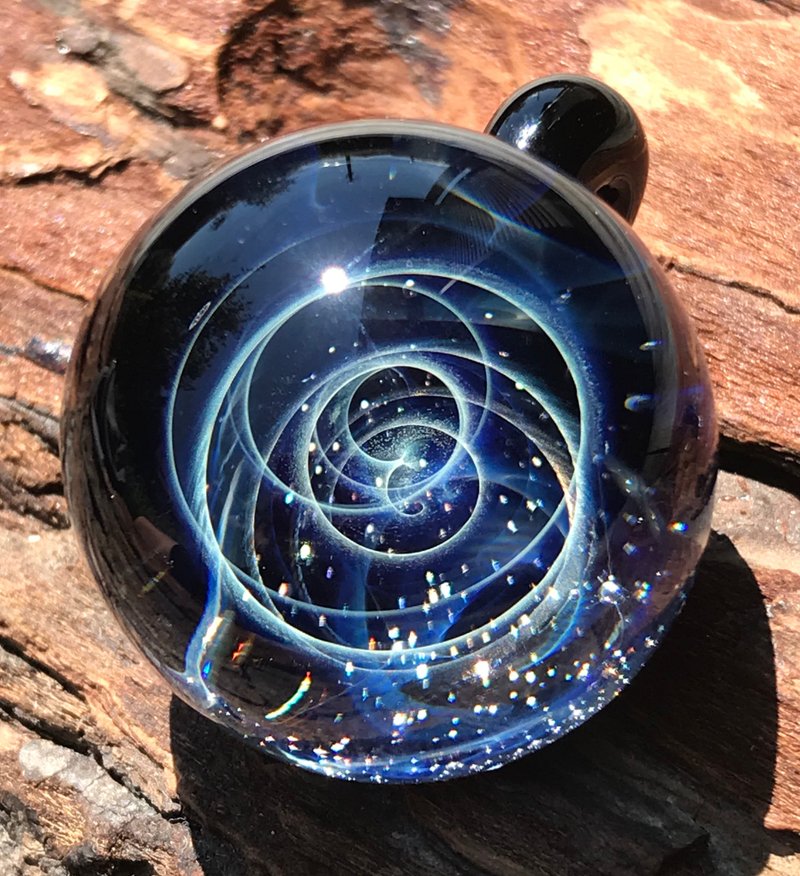 球星系星云三維圖案高硼矽玻璃吊墜 - 項鍊 - 玻璃 藍色