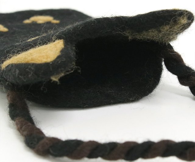 ナナ　羊毛フェルト生地のショルダーバッグ ナナ 羊毛フェルト生地のショルダーバッグ 楽天市場】NANAN