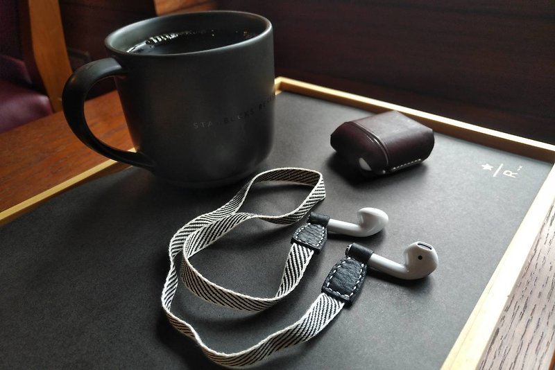 SLG Design D6 IMBL Top Leather AirPods Storage Case + Headphones Lanyard Set - Dark Brown - หูฟัง - หนังแท้ สีนำ้ตาล