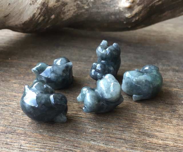 翡翠　亀と豚 翡翠 亀と豚 翡翠 亀と豚 These newly designed lizards, I'm sure