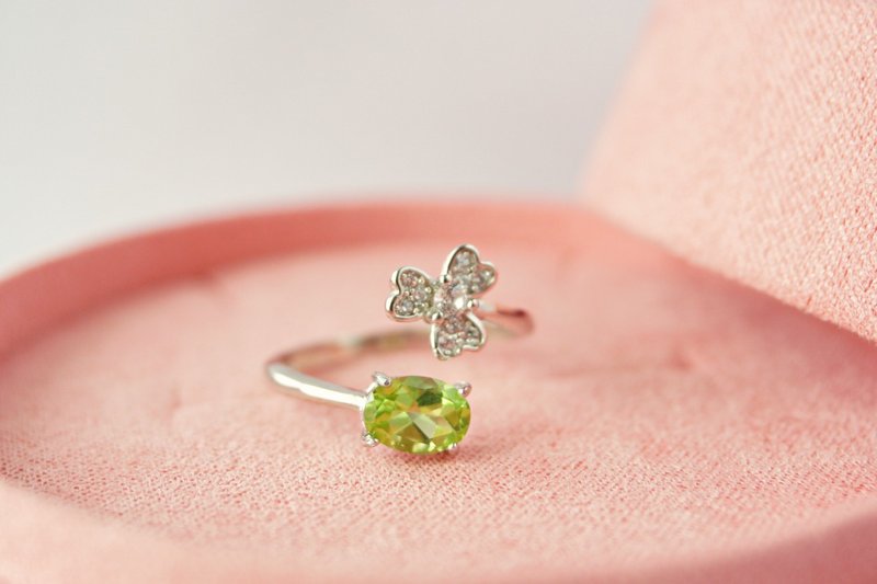 Natural Peridot Silver 925 Ring Flower Design. - 戒指 - 純銀 綠色