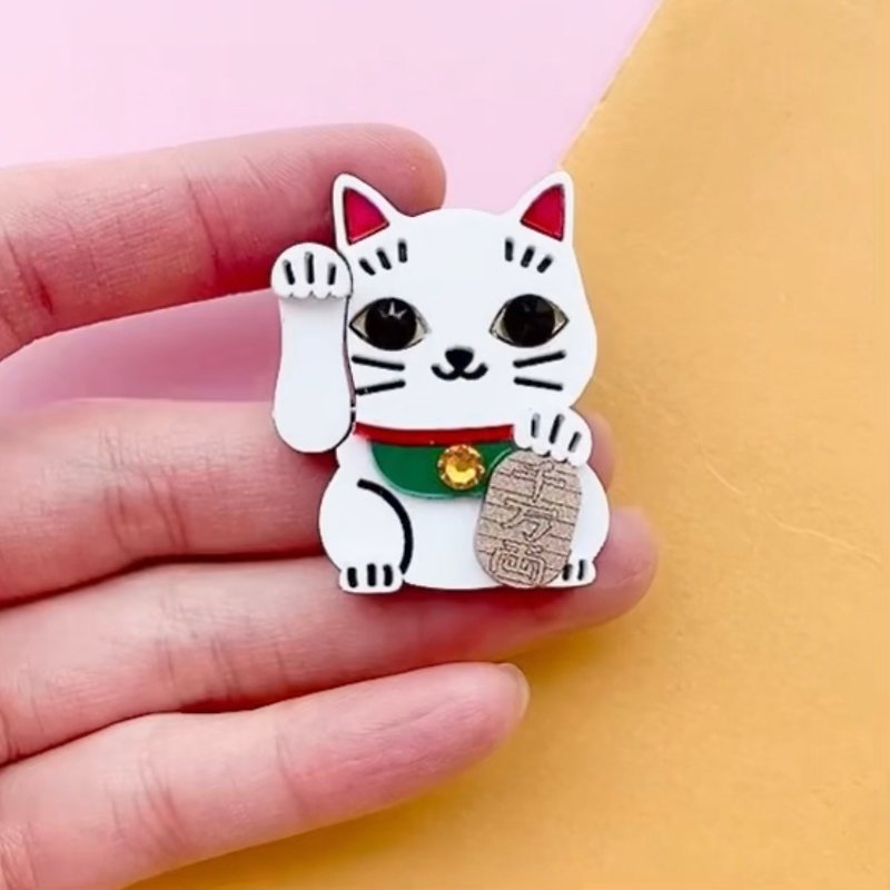 Lucky Cat Brooch (Playable) - Earrings & Clip-ons - Plastic White
