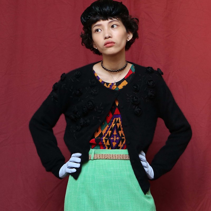 Pumpkin Vintage. Ancient black elegant embroidered ribbon satin cardigan sweater coat - Women's Sweaters - Other Materials Black