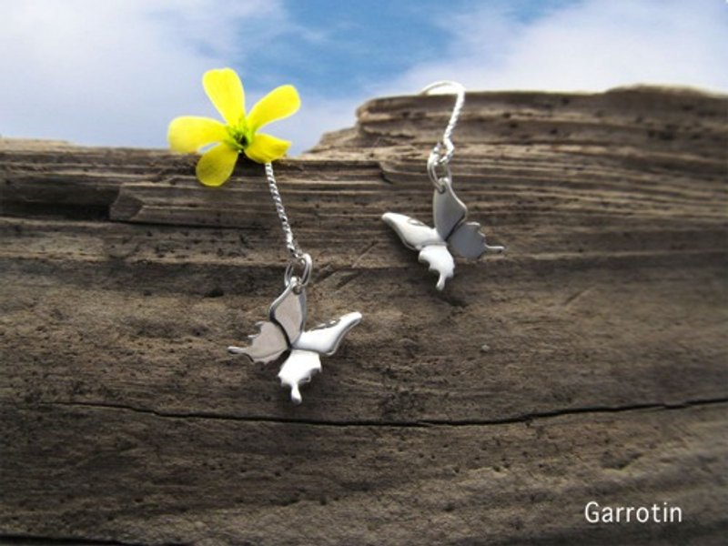 Blue sky butterfly hook earrings - ต่างหู - เงินแท้ 