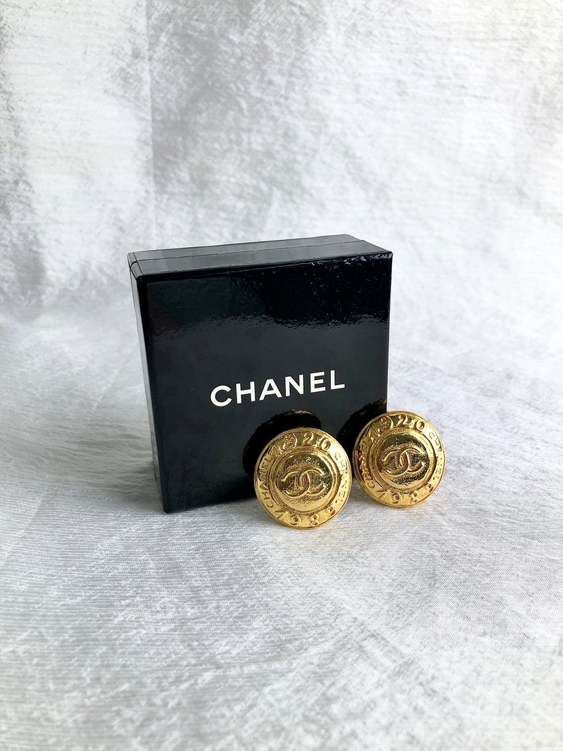 【 日本直送　名牌中古包 】CHANEL シャネル イヤリング ゴールド ココマーク vintage ヴィンテージ オールド 4eu5u8 - 耳環/耳夾/耳骨夾 - 其他材質 金色
