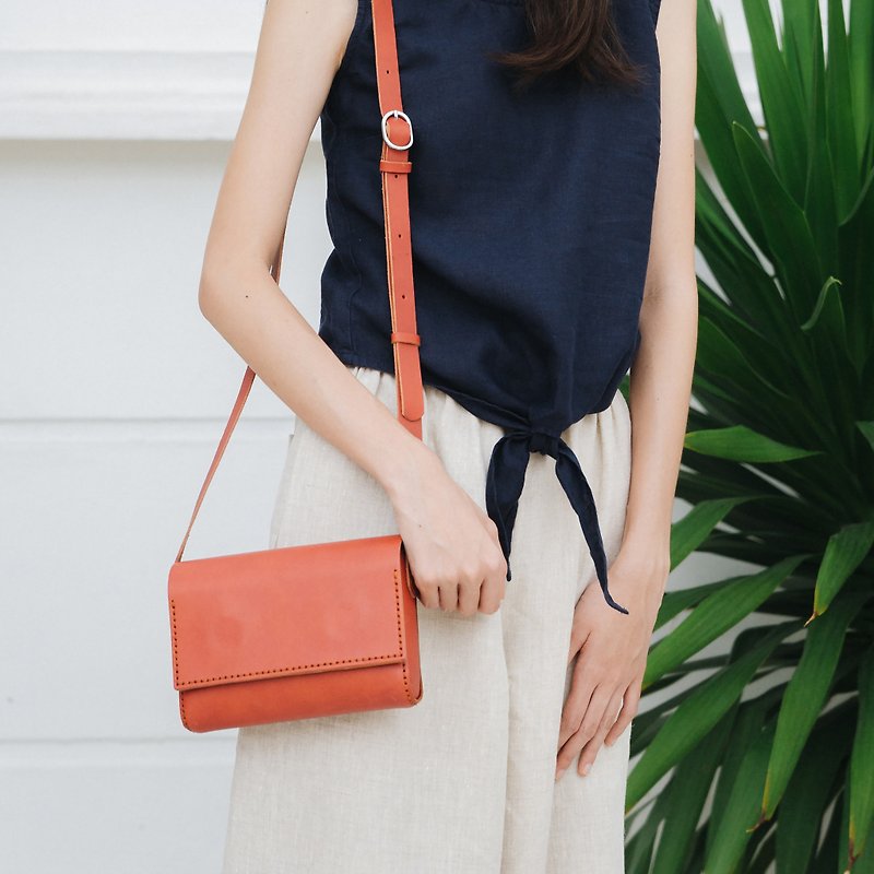 SUBMARINE-HANDMADE SMALL LEATHER SHOULDER BAG -ORANGE BROWN - Messenger Bags & Sling Bags - Genuine Leather Orange