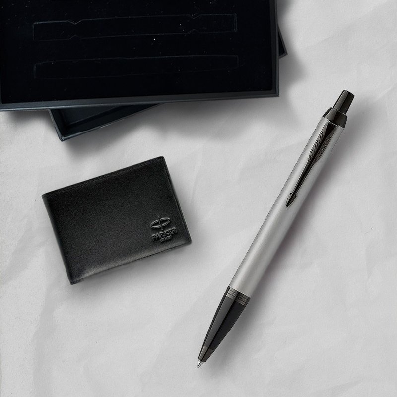 Parker 派克 新IM 特別款內斂灰原子筆 牛皮短夾禮盒  免費刻字 - 原子筆/中性筆 - 其他金屬 灰色
